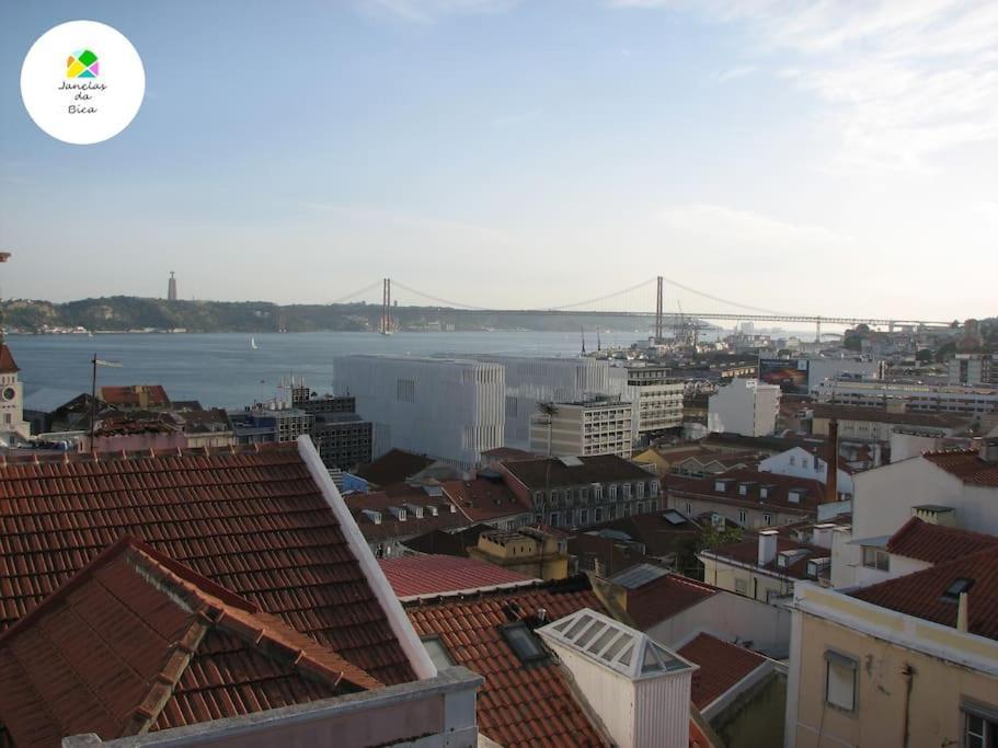 Windows Of Bica-great View Over River Apartamento Lisboa